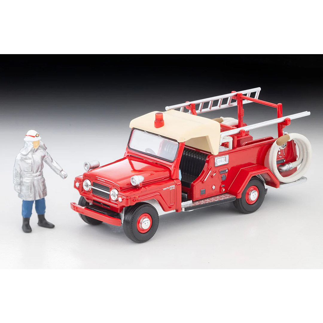 Vintage Collectible Figures - Tomytec Tomica Limited Vintage LV-31c Nissan
