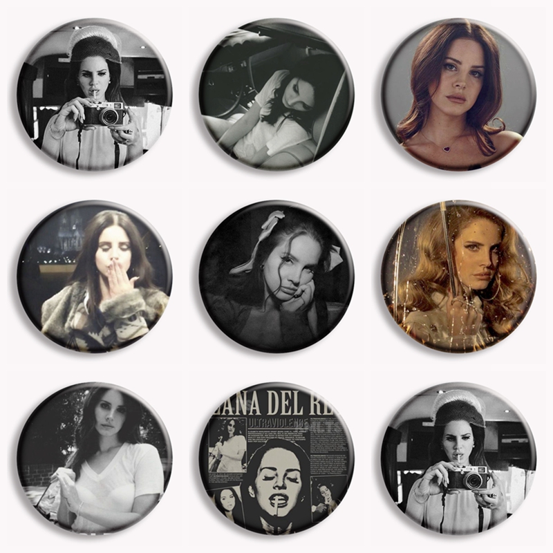 Collectible Vintage Brooches - I Love Luna Pin foto Retro