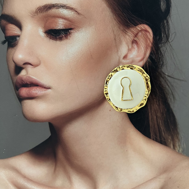 Anting-Anting Kancing Bulat Ca - Vintage Collectible Accessories ulasan dan harga